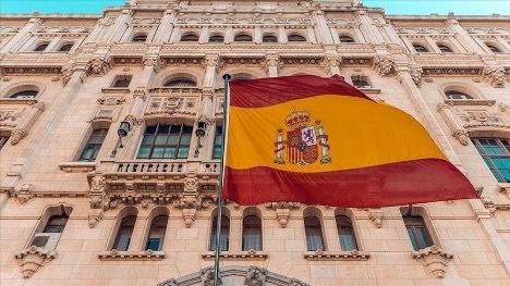 برخی از قوانین عجیب کشور اسپانیا